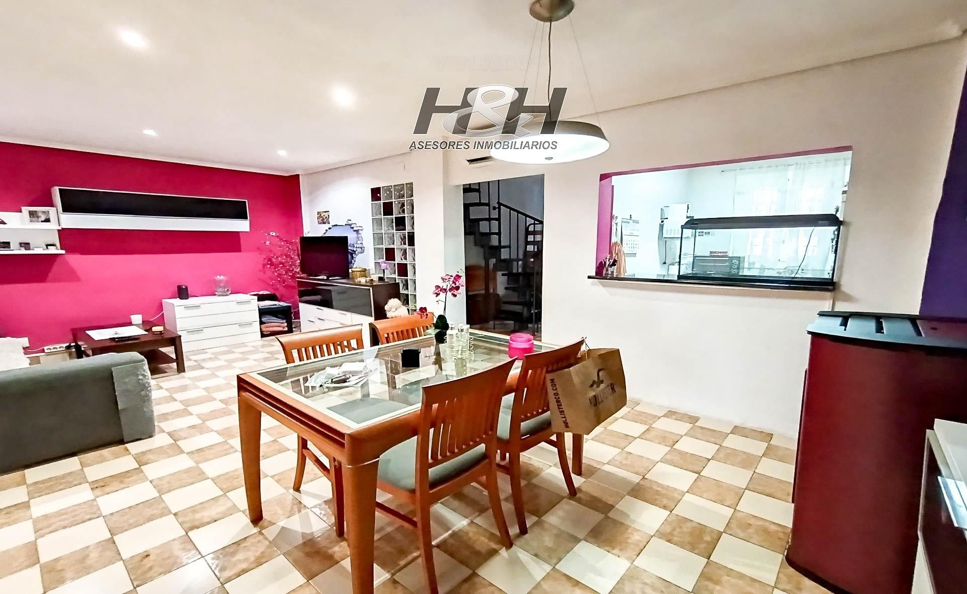 Dining room of Attic for sale in  Valencia Capital  with Air Conditioner and Terrace
