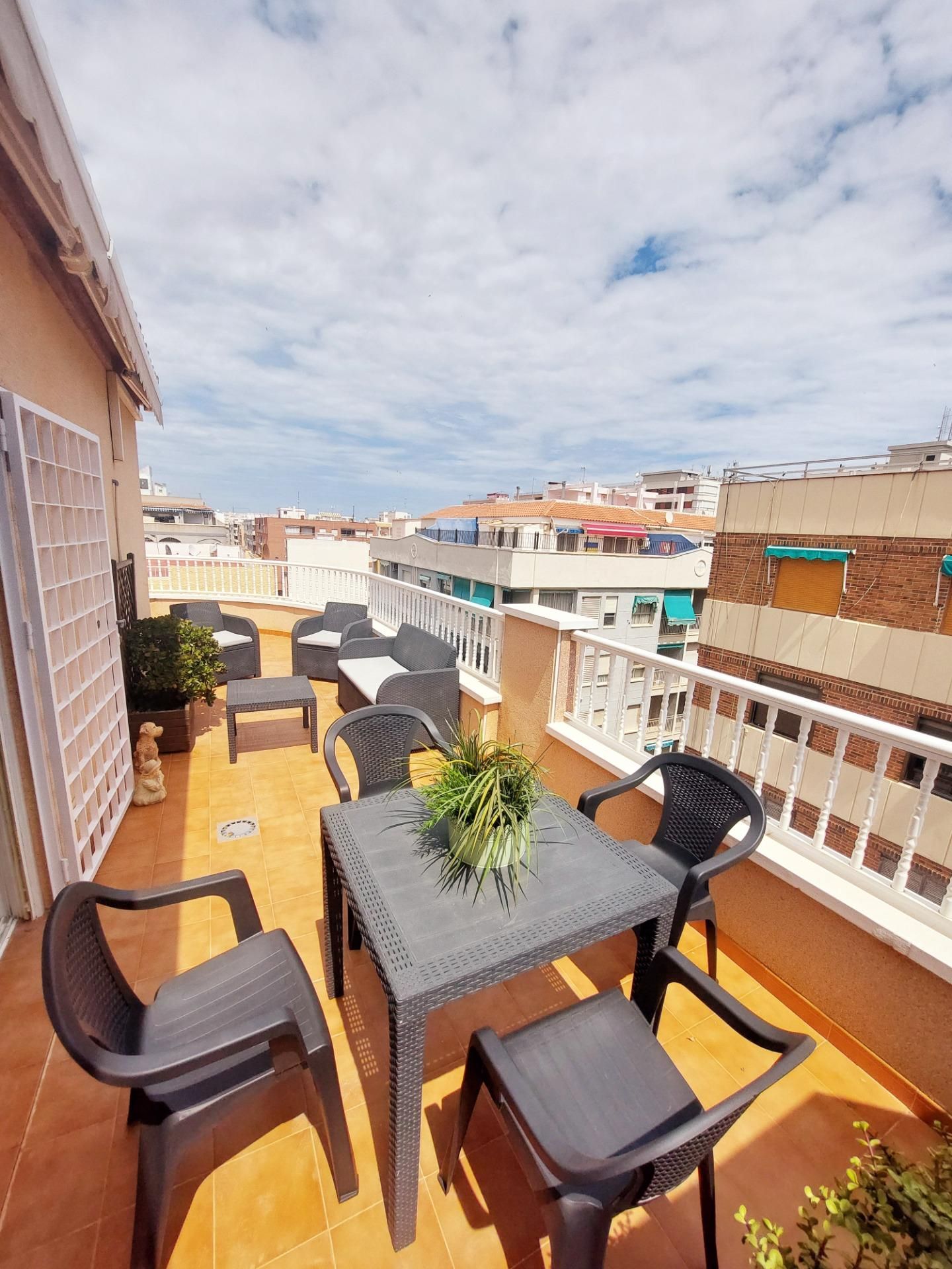Terrace of Attic to rent in Torrevieja  with Air Conditioner, Heating and Terrace