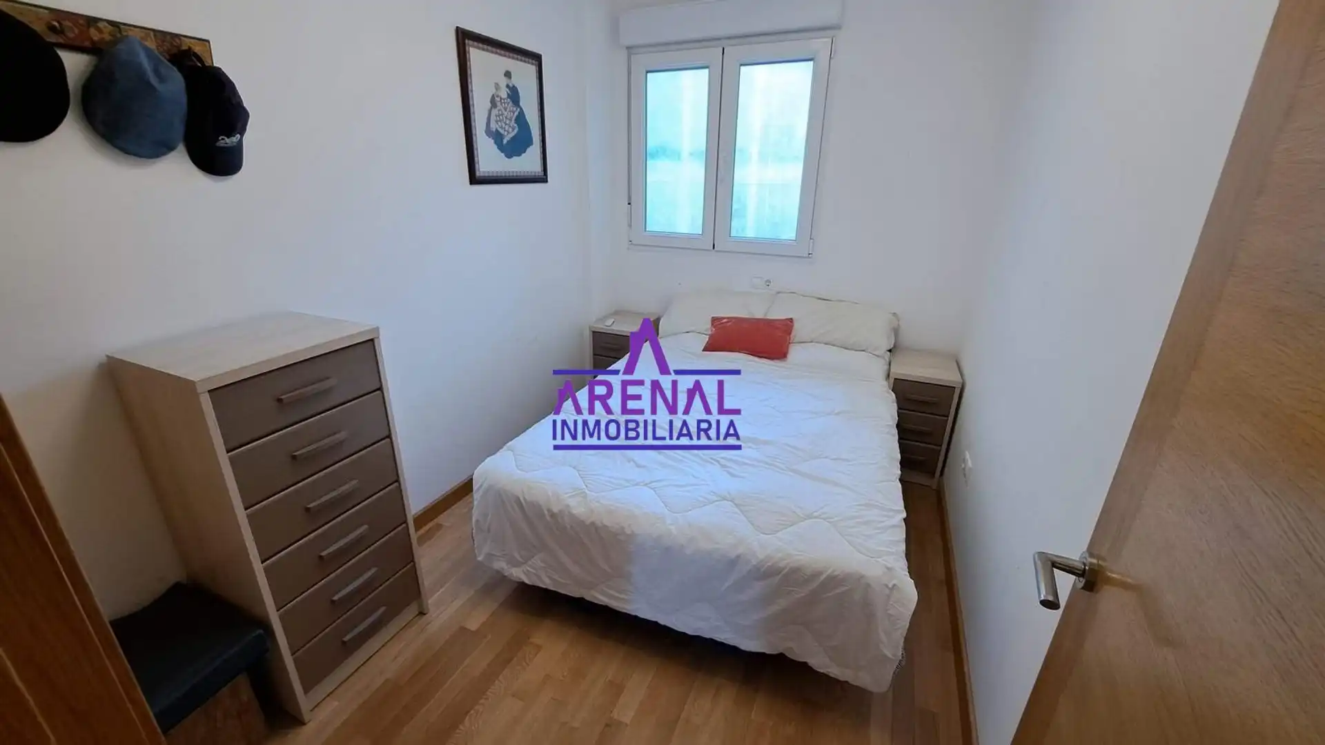 Dormitori de Apartament en venda en A Pobra do Caramiñal amb Traster