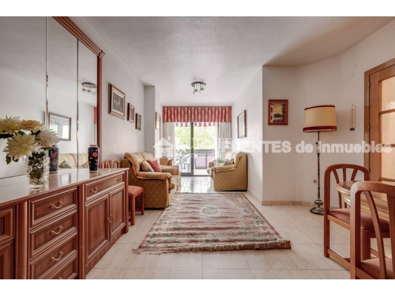 Sala de estar de Piso en venta en Alicante / Alacant con Aire acondicionado, Terraza y Trastero