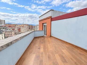 Pis amb ascensor en venda a Calle Muro de Francisco de la Mata