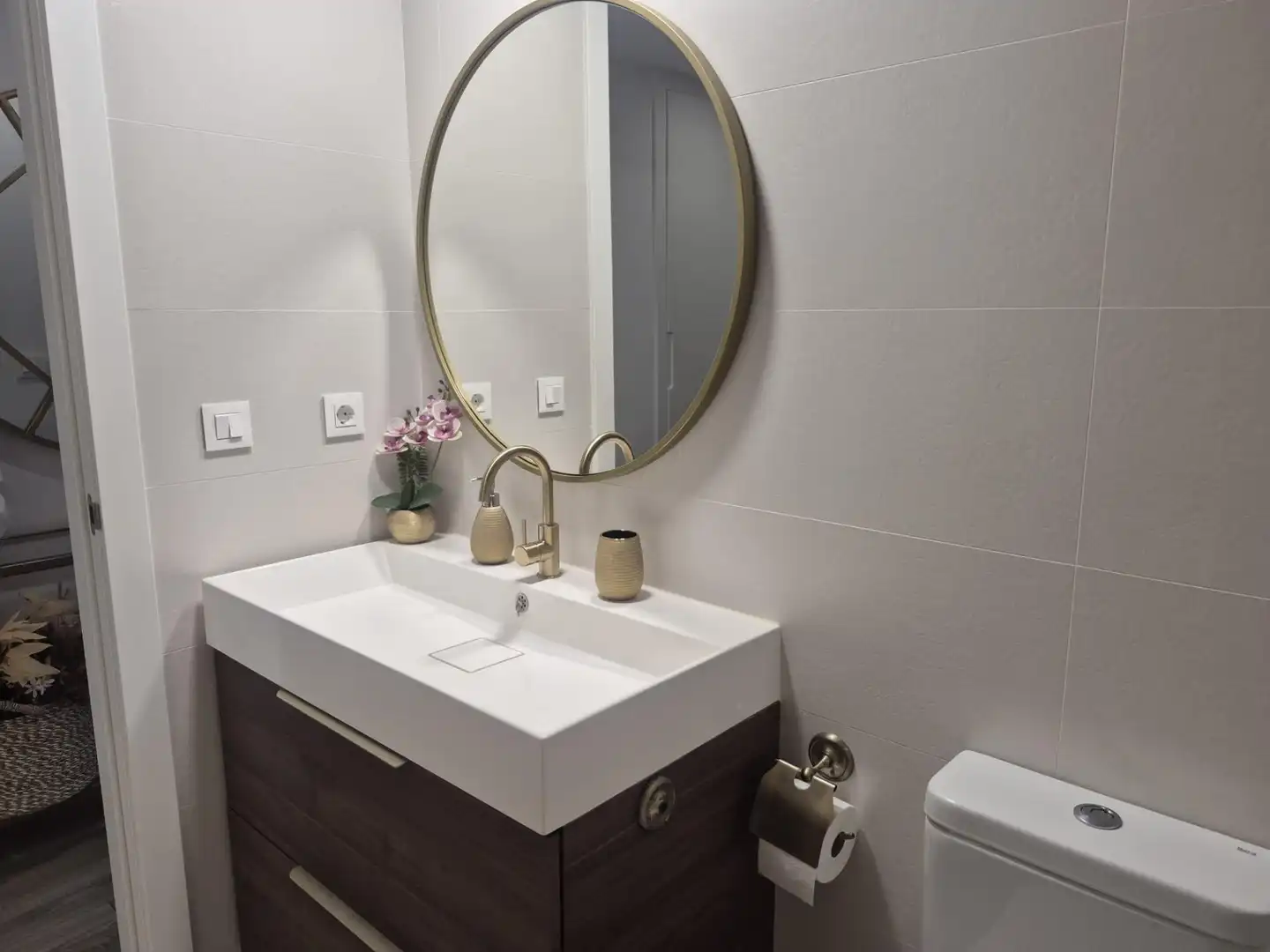 Baño de Piso de alquiler en Alicante / Alacant con Aire acondicionado, Calefacción y Terraza