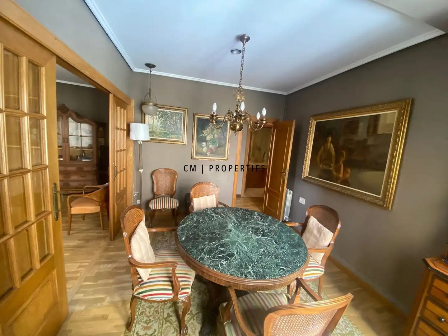 Piso con ascensor en venta en Escolano, imagen 3