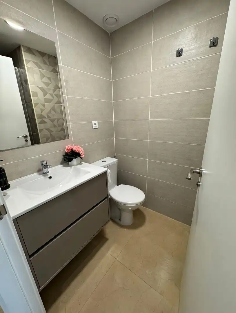 Apartament amb terrassa en venda a Calle Edificio Ciudad Jardín, imagen 7