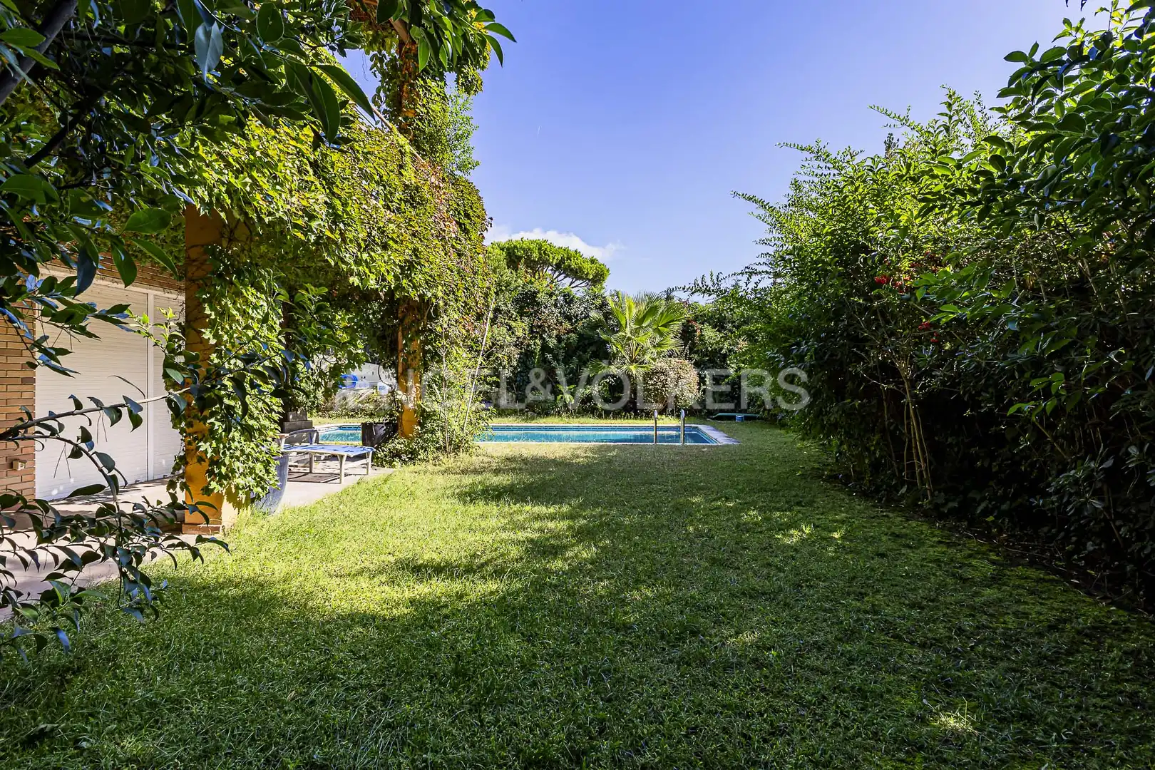 Jardí de Casa o xalet en venda en Cabrils amb Aire condicionat, Calefacció i Jardí privat