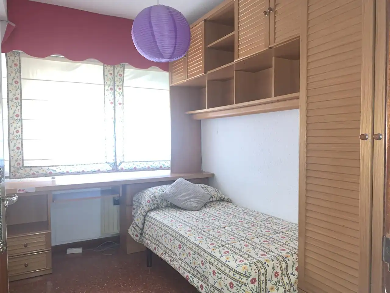 Dormitori de Pis de lloguer en Móstoles amb Aire condicionat, Calefacció i Parquet