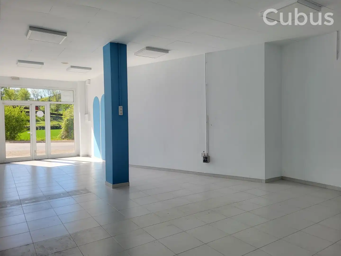 Business premises for sale in Olot, imagen 5