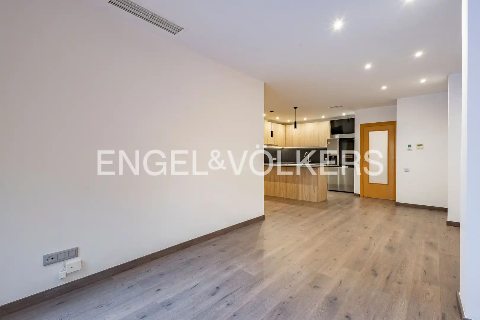 Apartments for sale in Sant Cugat del Vallès  with Air Conditioner, Heating and Private garden