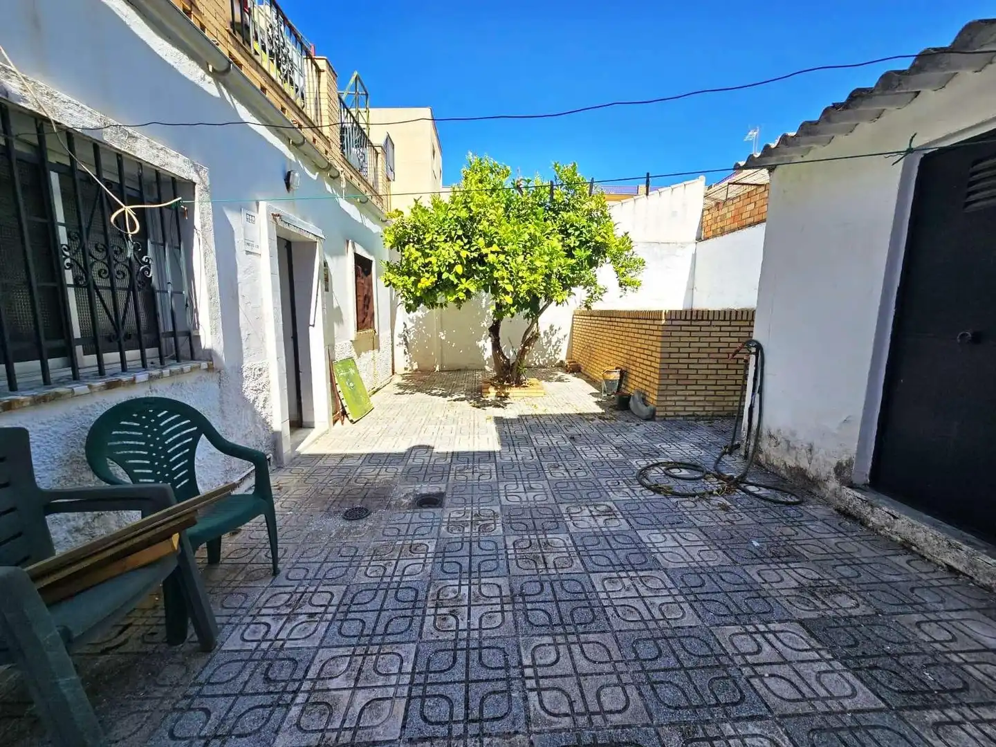 Außenansicht von Haus oder Chalet zum Verkauf in Valencina de la Concepción mit Terrasse, Abstellraum und Schwimmbad