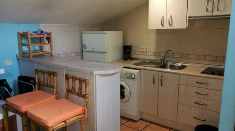 Photo 2 of Flat for rent in Calle de Velarde, Universidad - Malasaña, Madrid Capital