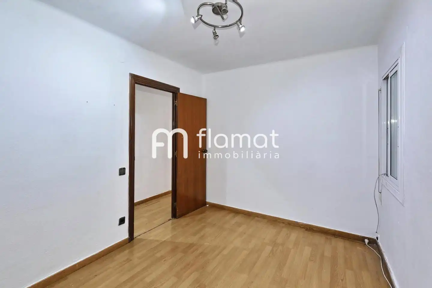 Habitación de Piso en venta en Santa Coloma de Gramenet con Aire acondicionado y Balcón