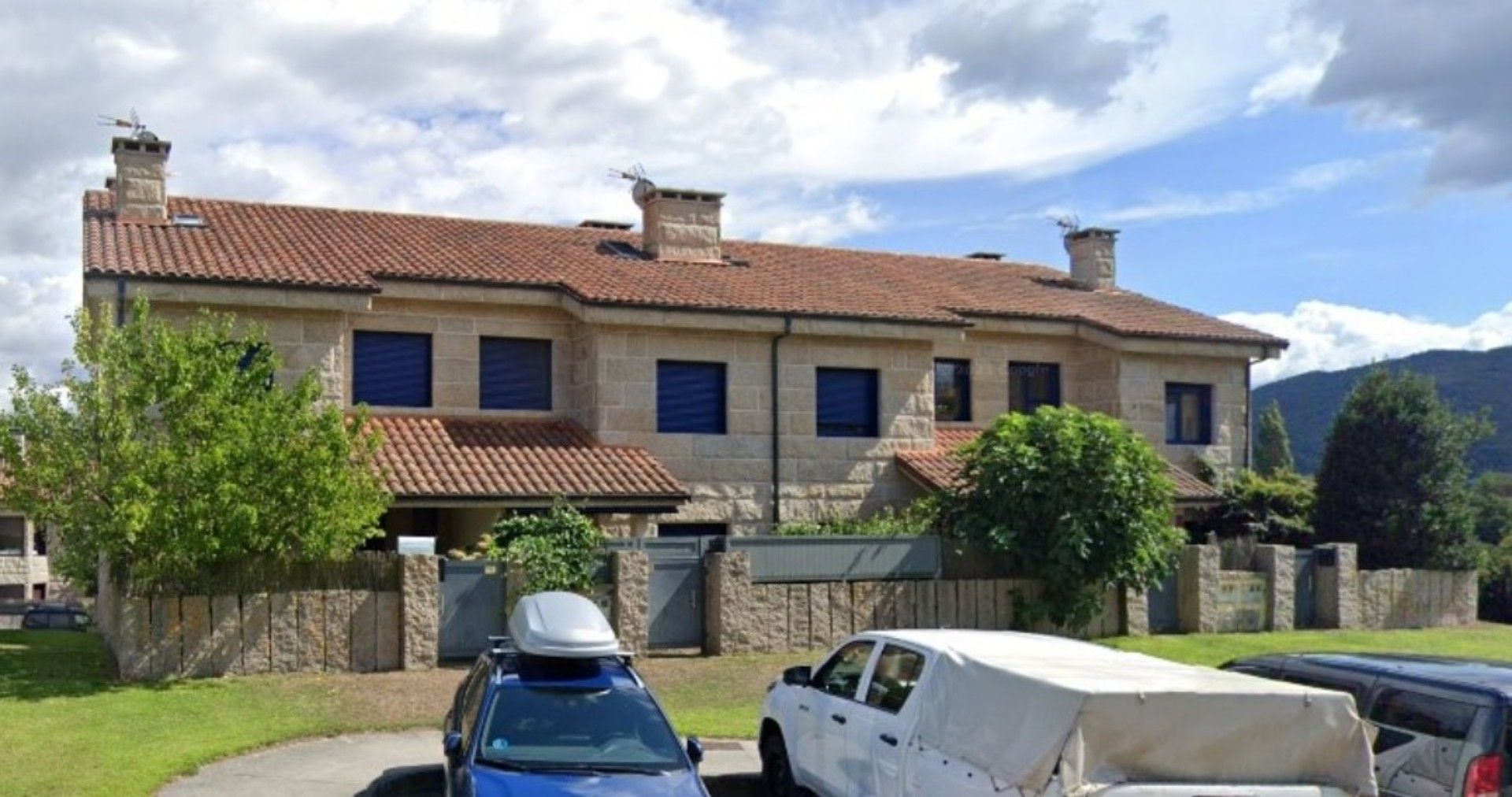 Exterior view of Single-family semi-detached for sale in Allariz  with Private garden