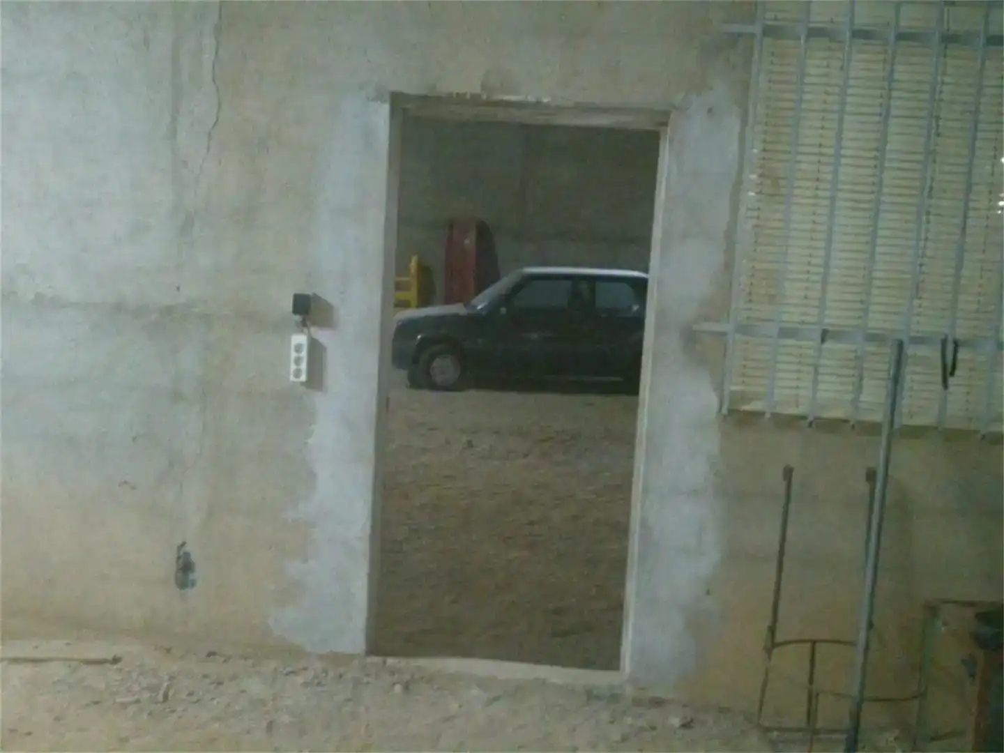 Aparcament de Finca rústica en venda en Tarazona de la Mancha, Albacete