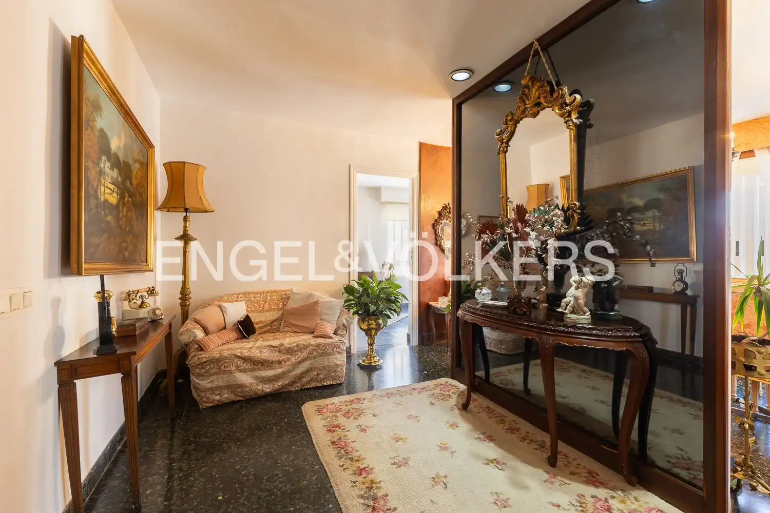 Piso en venta en Valencia con Calefacción y Balcón