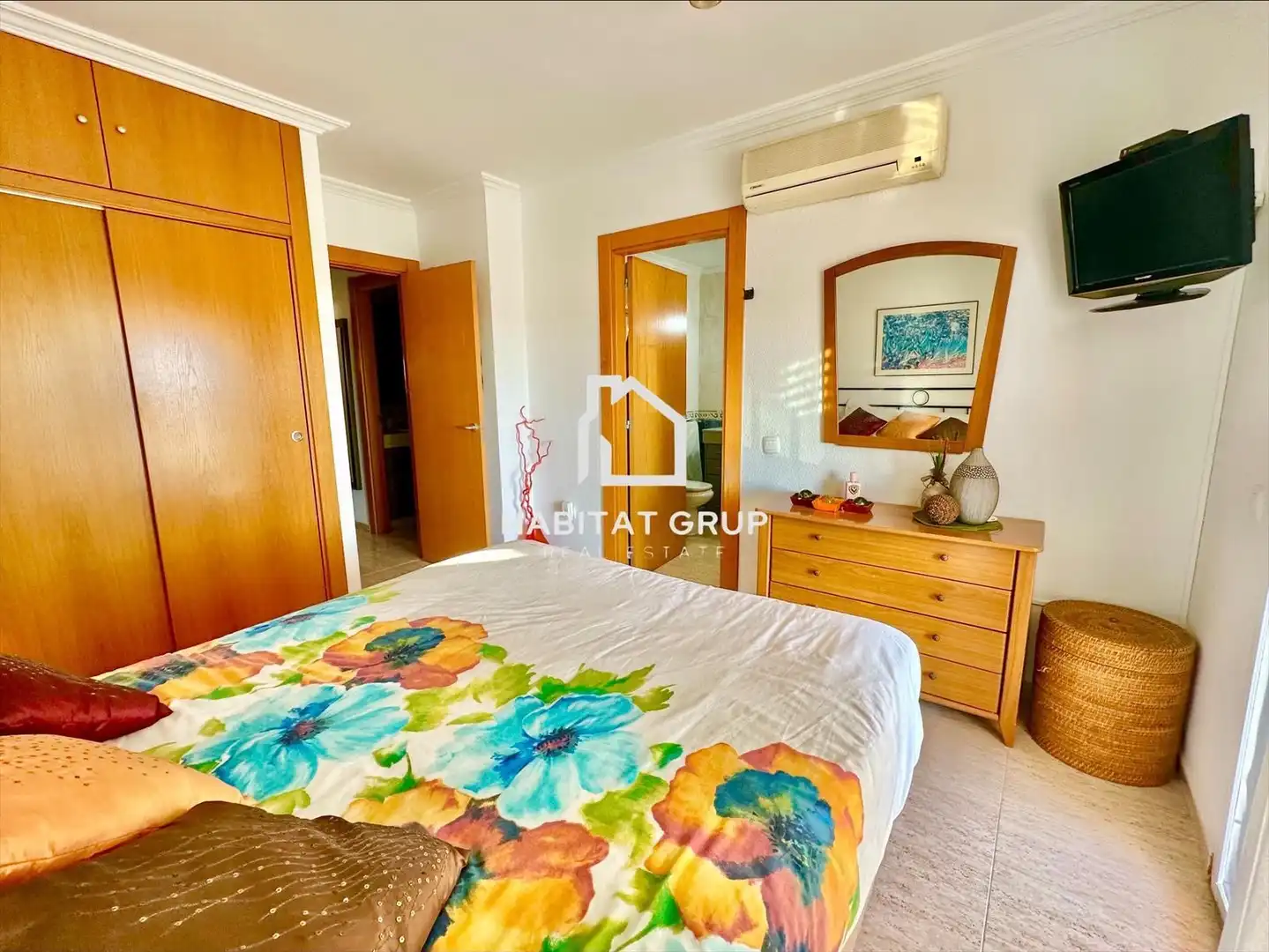 Detached homes for sale in Ses Figueretes - Platja d'en Bossa - Cas Serres
