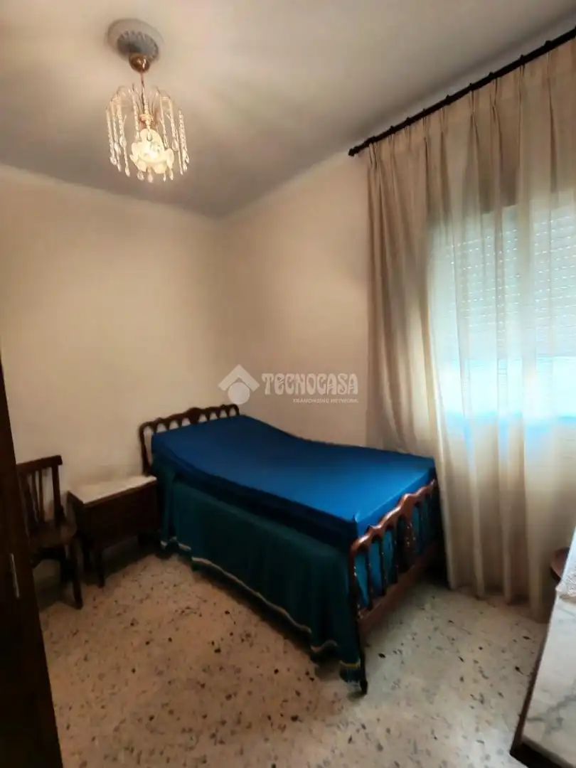 Dormitori de Casa adosada en venda en Marchena