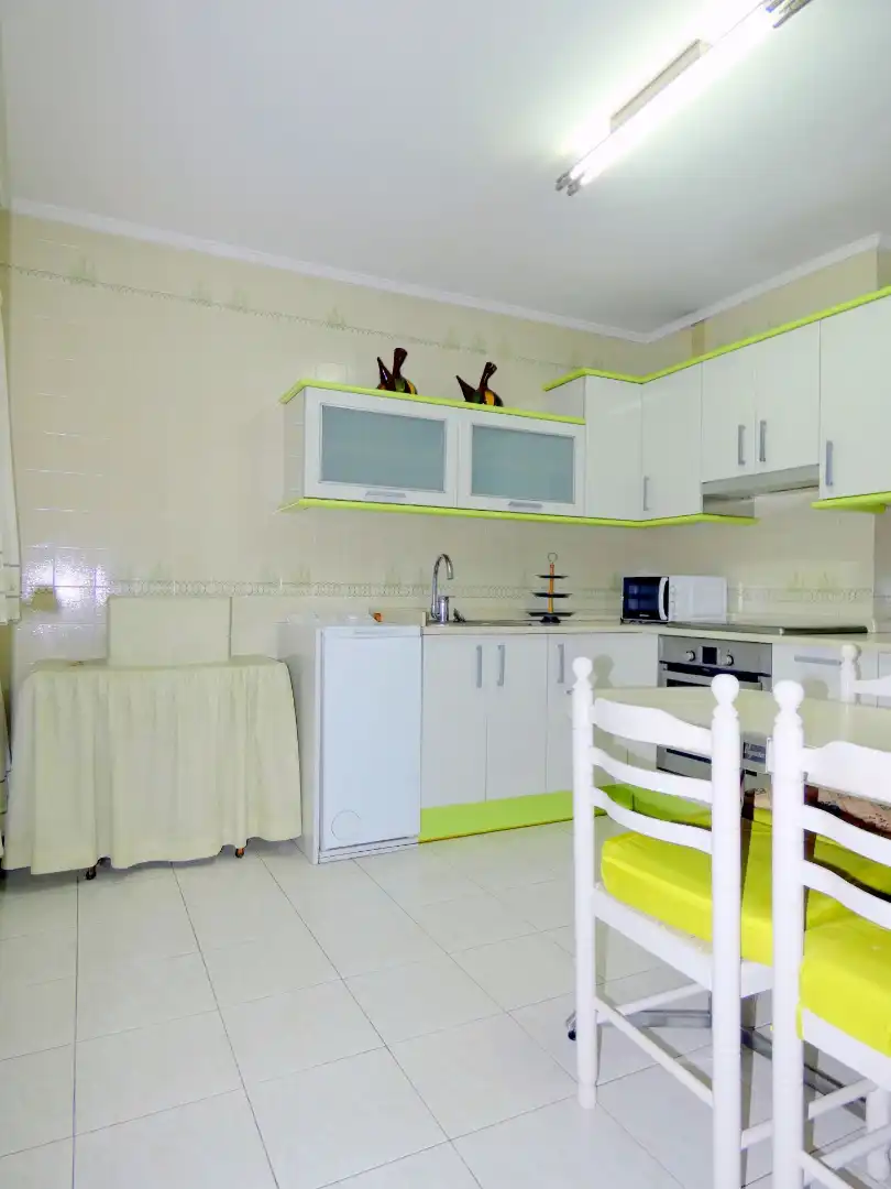 Flat for sale in Karmelo Kalea, Santutxu - Basarrate