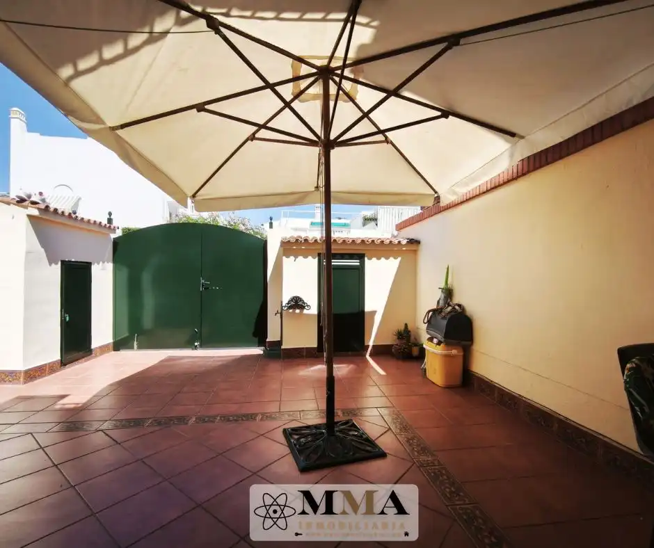 Casa a schiera in vendita a Calle Rezón, imagen 3