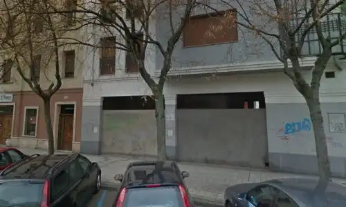 Local comercial en alquiler en Avenida de Casado del Alisal 6, imagen 3