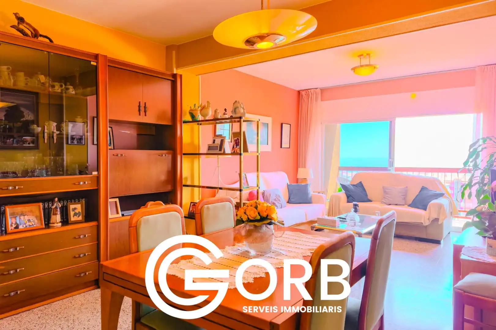 Comedor de Piso en venta en Mataró con Calefacción, Terraza y Balcón