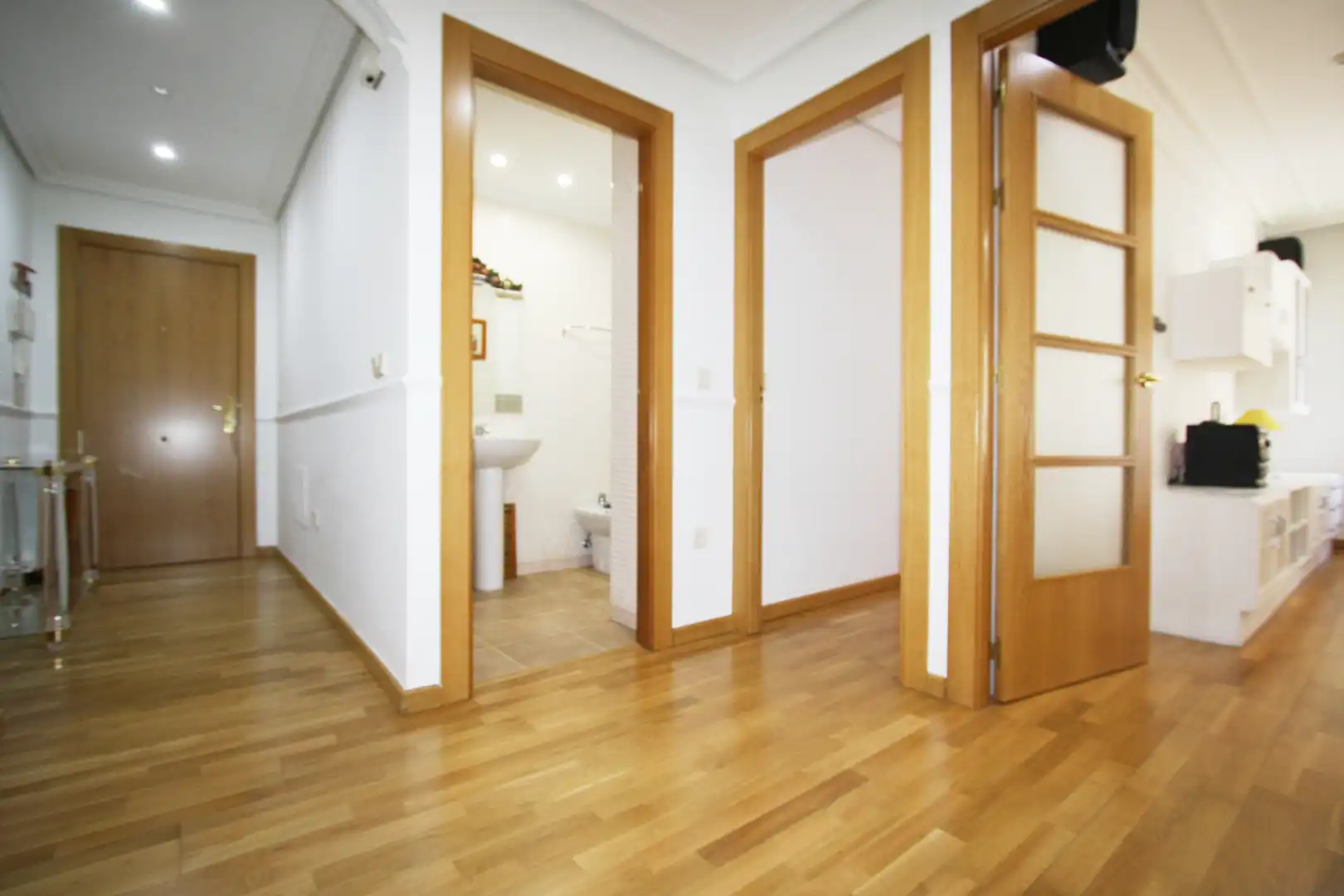 Piso en venta en Albacete con Calefacción, Parquet y Amueblado