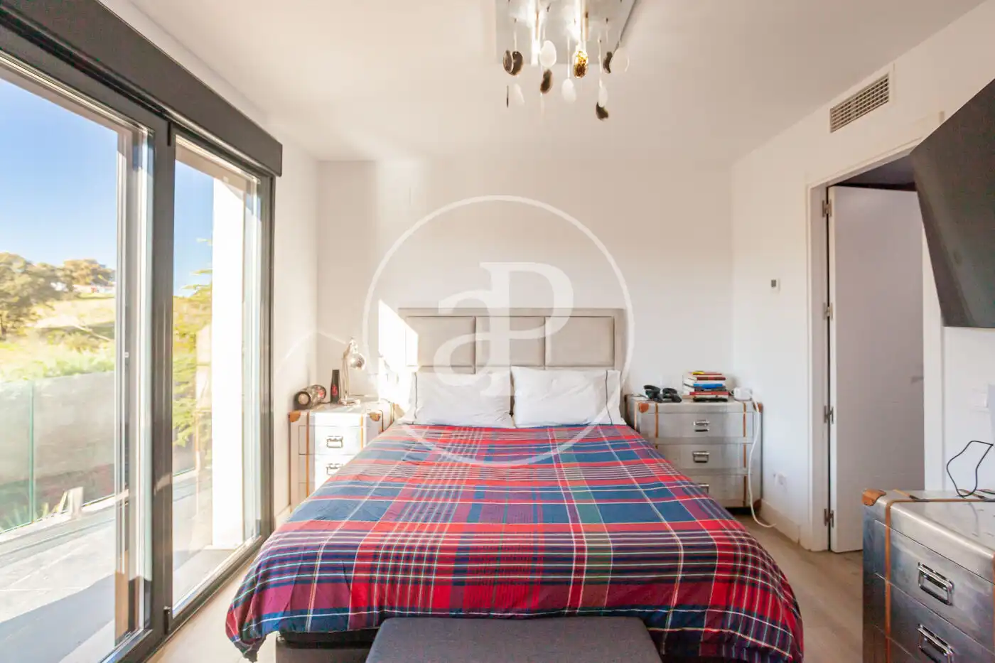 Dormitori de Casa o xalet en venda en Las Rozas de Madrid amb Aire condicionat, Calefacció i Jardí privat
