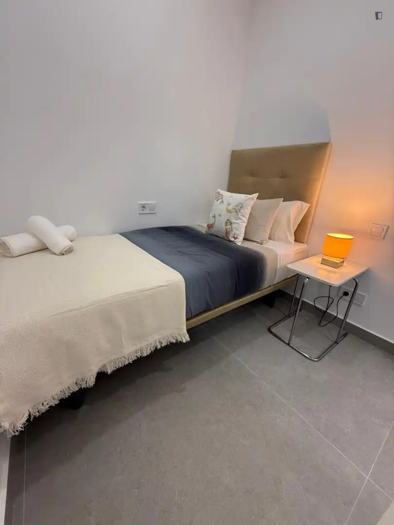 Habitación de Apartamento de alquiler en Barcelona con Aire acondicionado, Calefacción y Amueblado