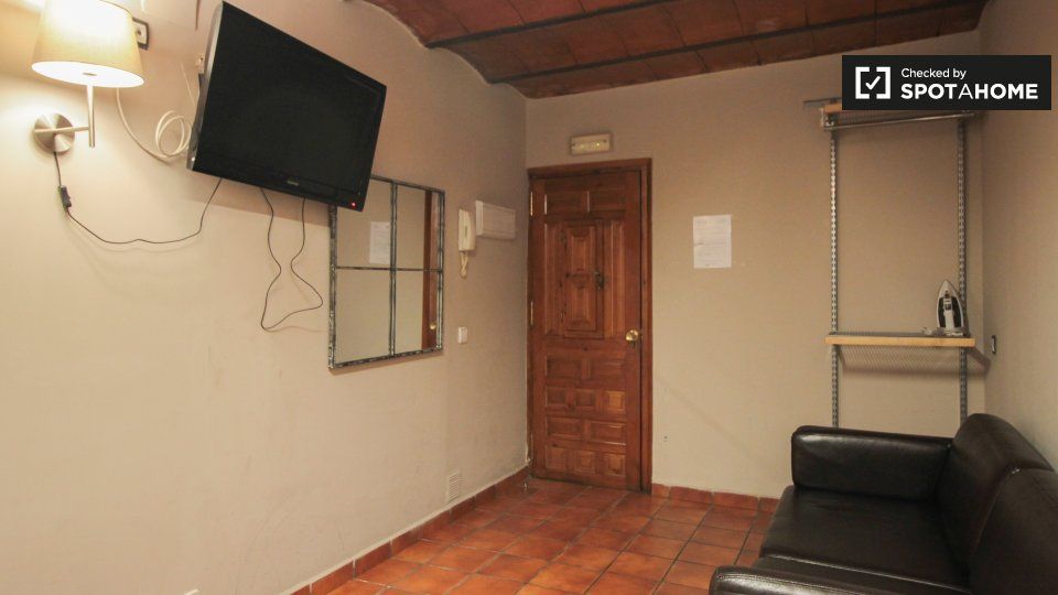 Flat for rent in El Raval