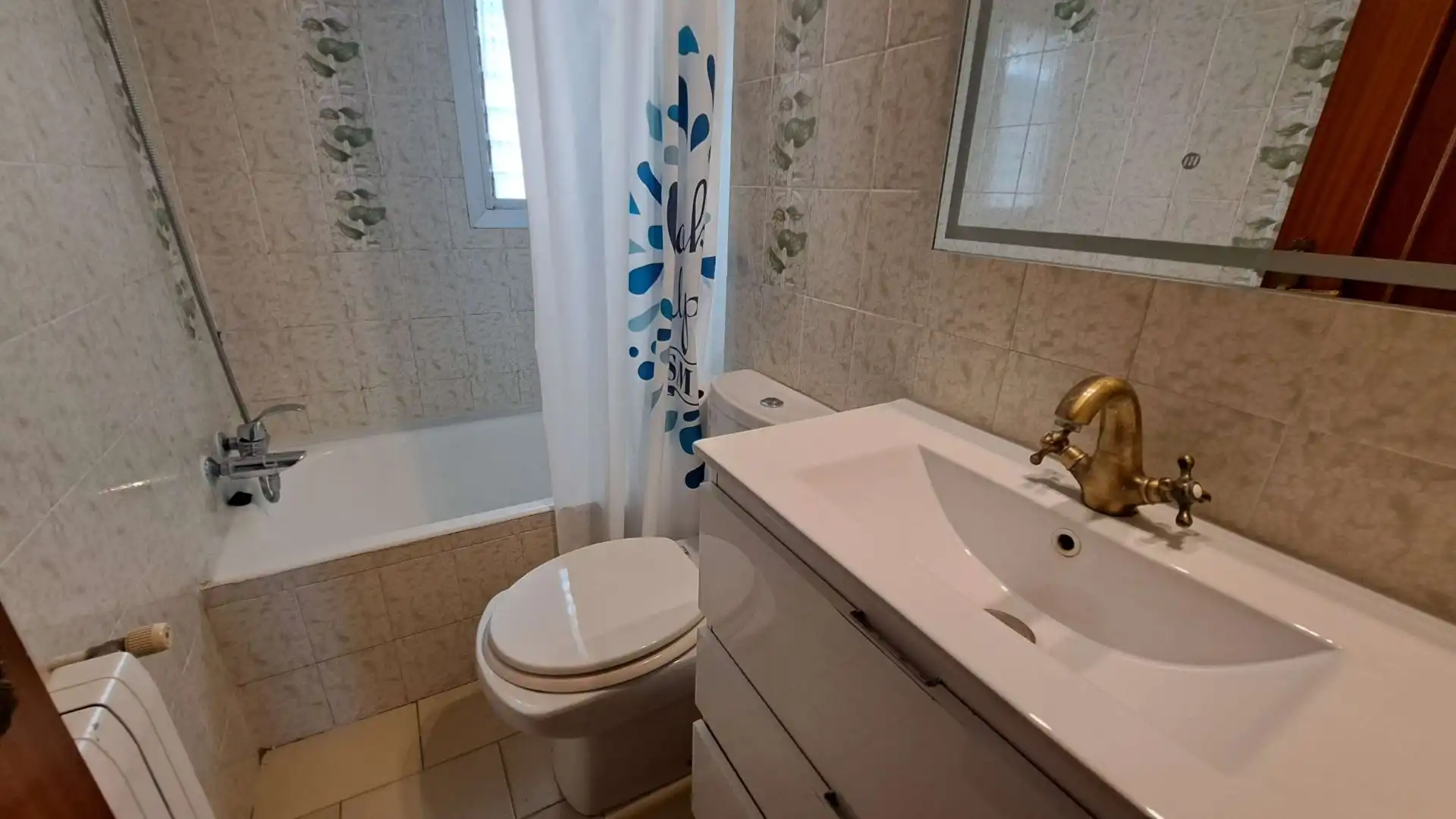 Bathroom of Flat for sale in Centro
