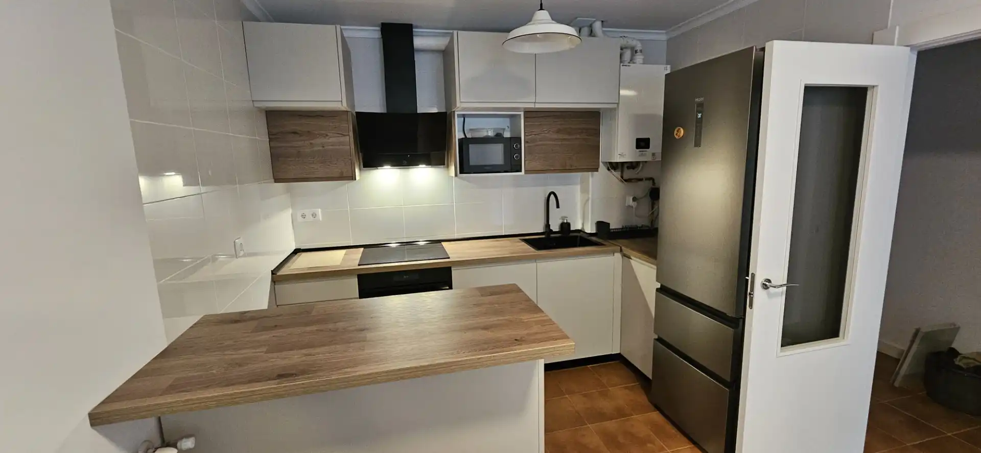 Cocina de Piso de alquiler en Miengo con Calefacción, Jardín privado y Parquet