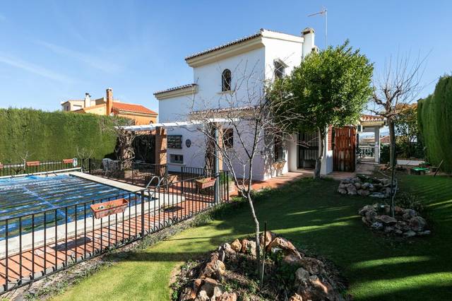Casa-chalet en Venta en Calle GRANADO en Villa de Otura
