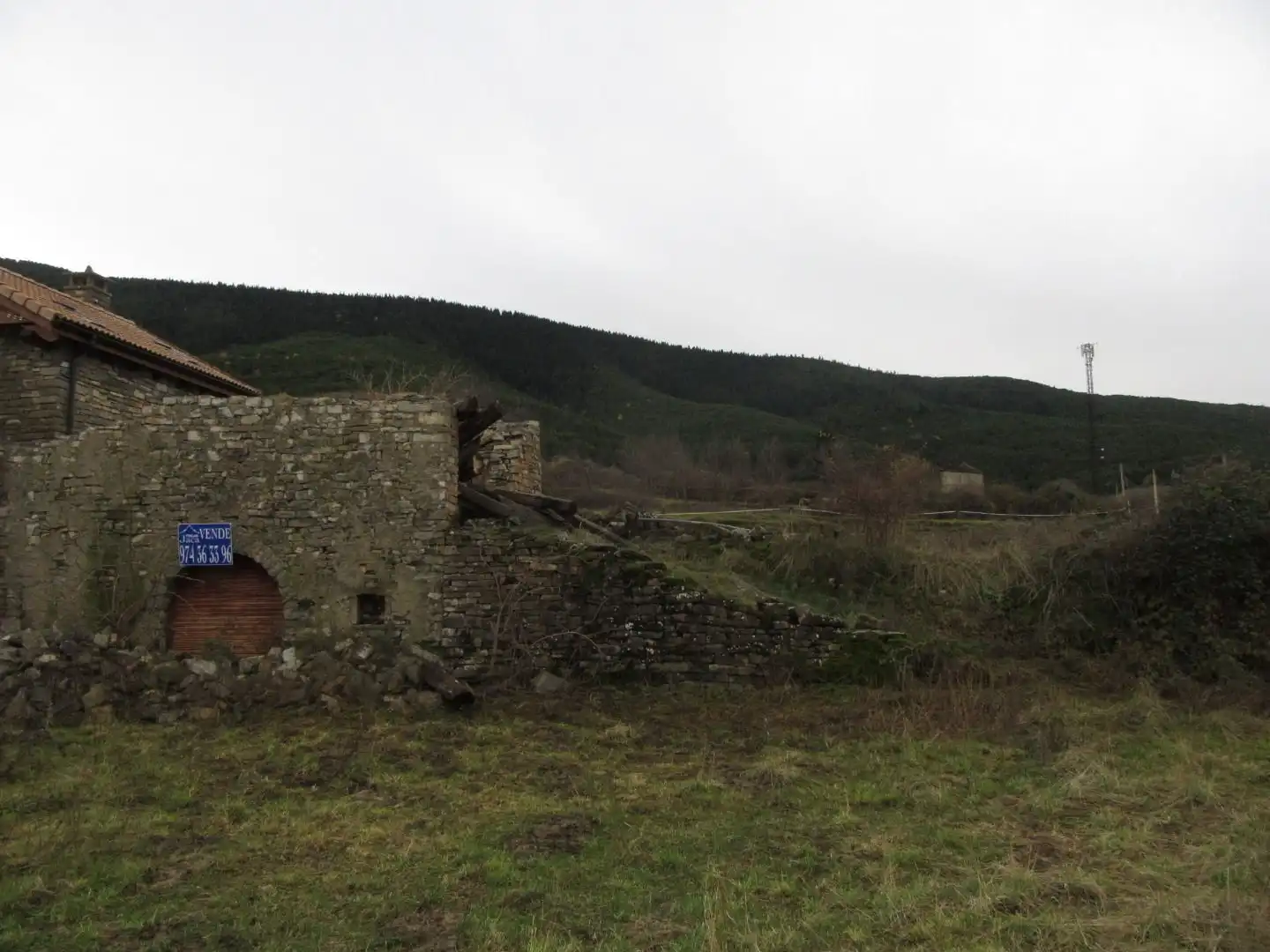 Exterior view of Houses for sale in Yésero  with Private garden