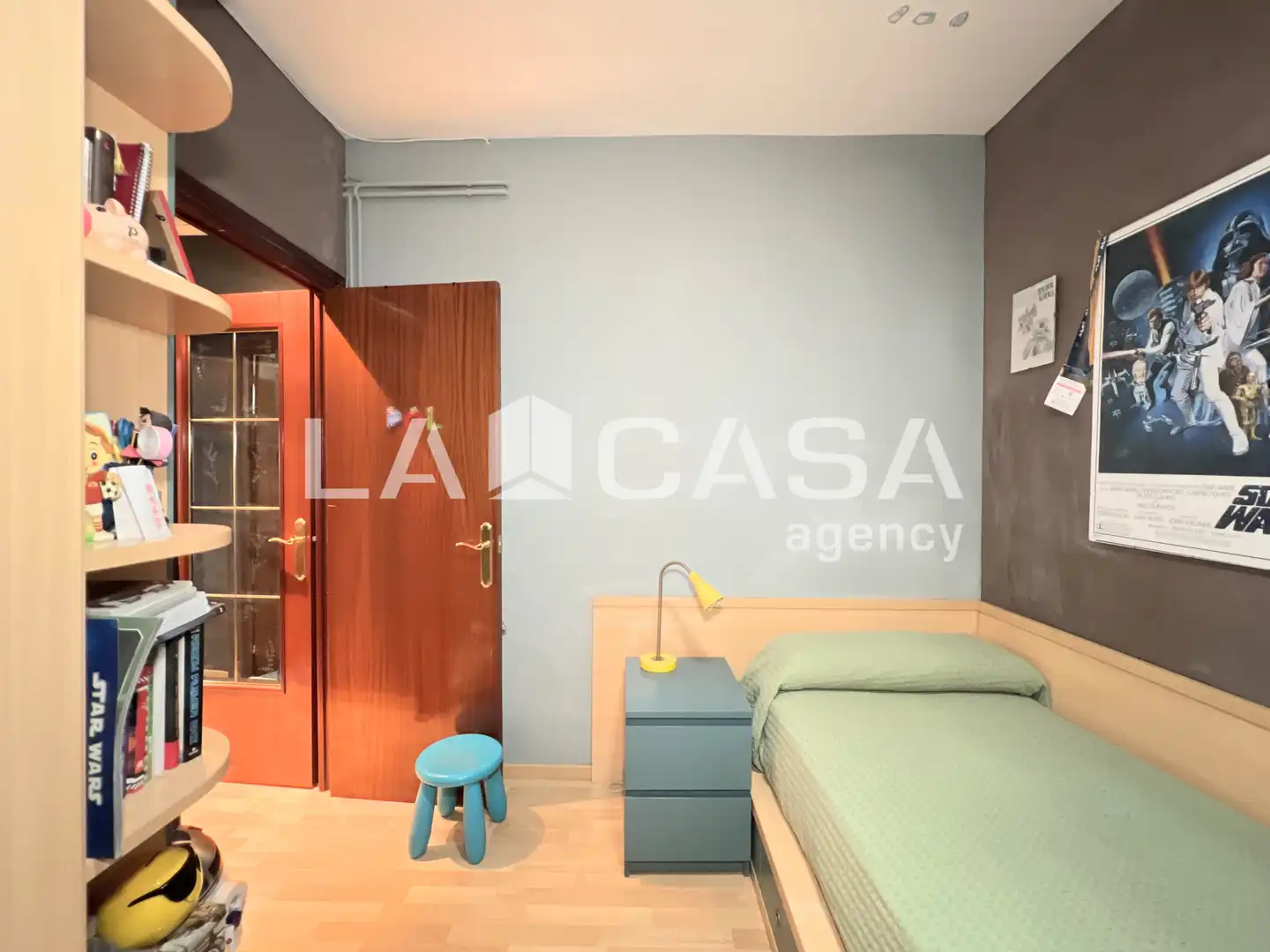 Piso en venta en Badalona con Calefacción, Trastero y Balcón