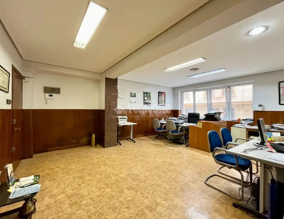 Wohnung zum Verkauf in Santander mit Heizung und Möbliert