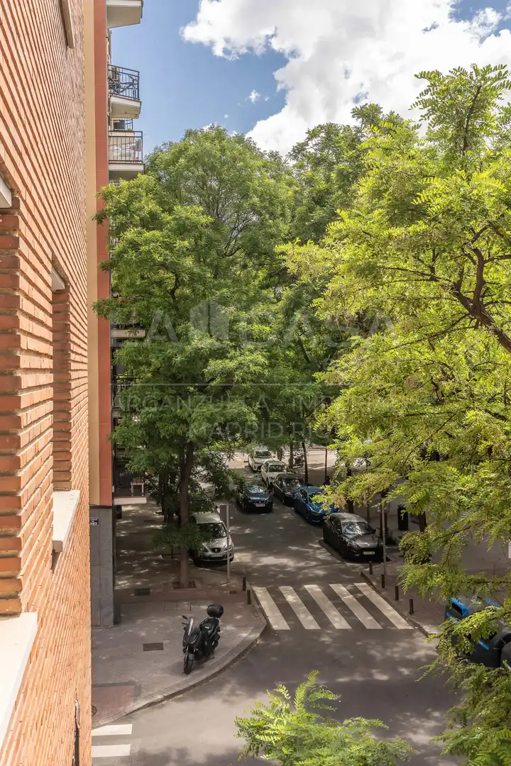 Flat with lift for sale in Calle LINNEO, imagen 7
