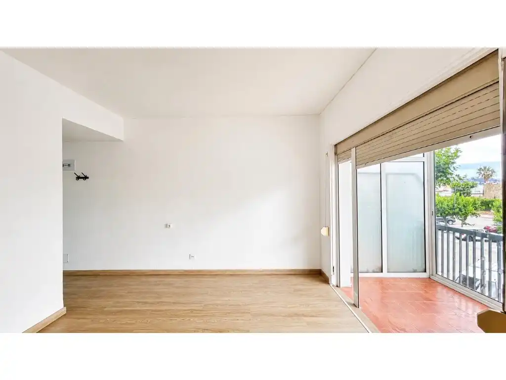 Bedroom of Flat for sale in Empuriabrava