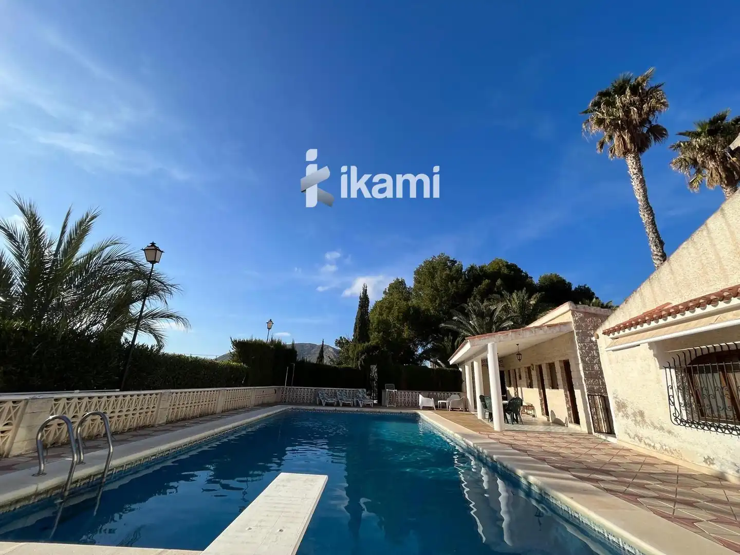 Jardín de Casa o chalet en venta en Elda con Calefacción, Trastero y Piscina