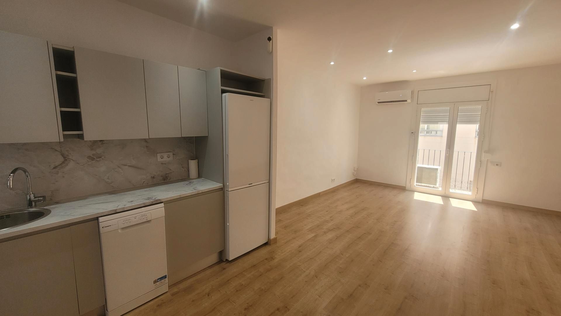Kitchen of Study for sale in  Barcelona Capital