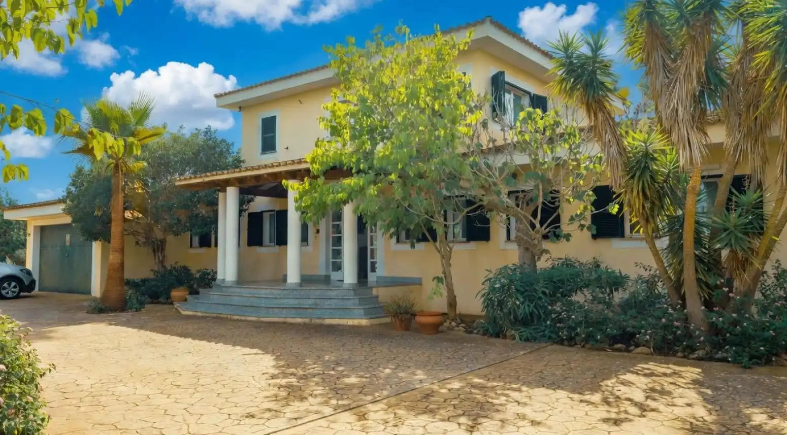 Exterior view of Houses for sale in Llucmajor  with Air Conditioner, Terrace and Swimming Pool