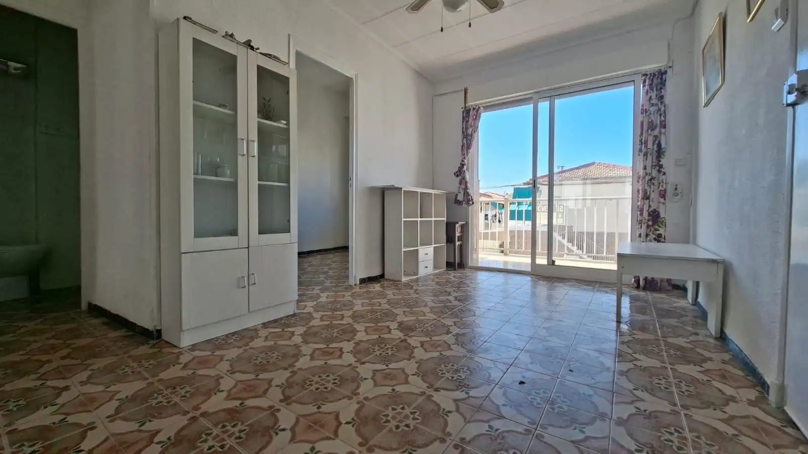 Apartament amb terrassa en venda a Calle ELDA, imagen 6