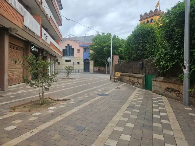 Local comercial de lloguer a Carrer Santiago Rusiñol, imagen 3