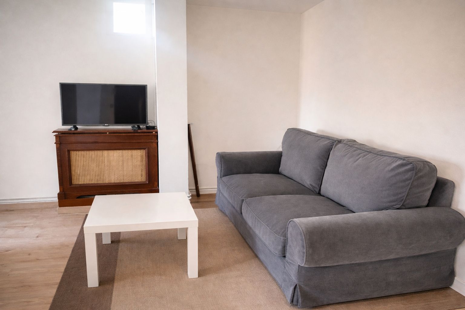 Sala d'estar de Pis de lloguer en Santander amb Calefacció, Moblat i Forn