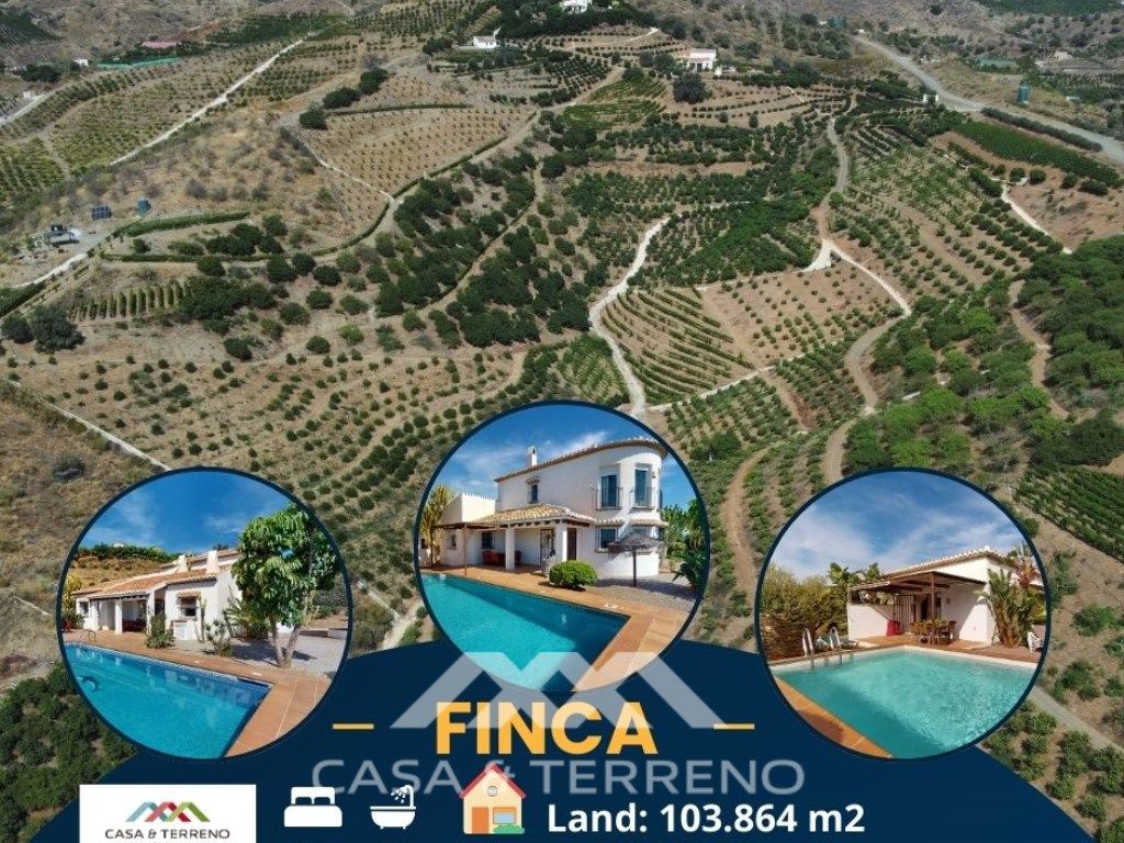 Country house for sale in Vélez-Málaga  with Air Conditioner, Private garden and Terrace