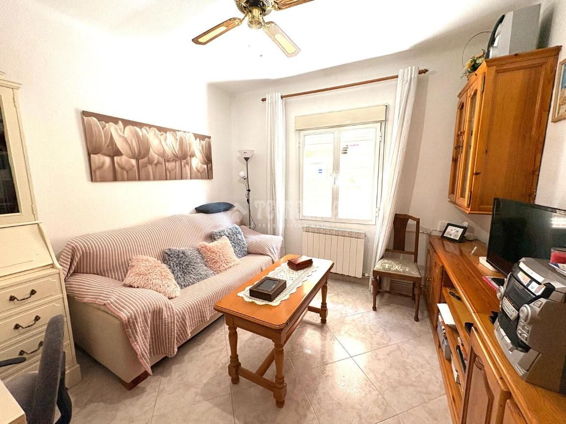 Sala de estar de Piso en venta en  Madrid Capital con Calefacción