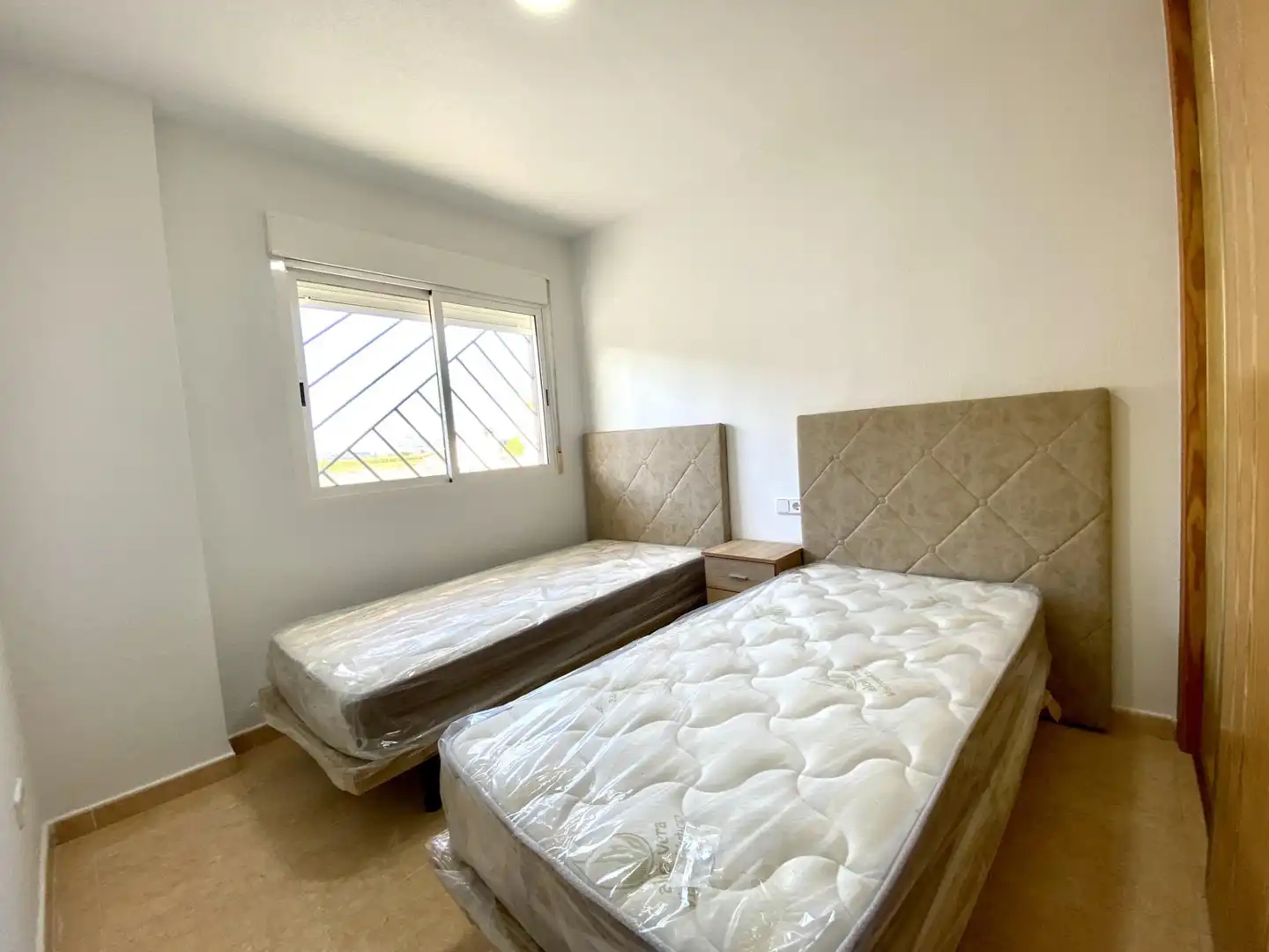 Wohnung zur Miete in Avenida DAYA NUEVA, Almoradí