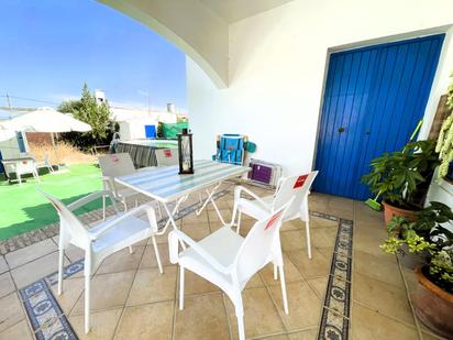 Terrassa de Casa o xalet en venda en Villaverde del Río amb Calefacció i Jardí privat