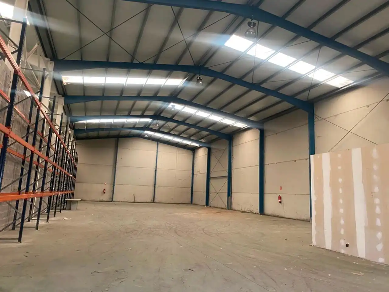Nave industrial de alquiler en Onzonilla