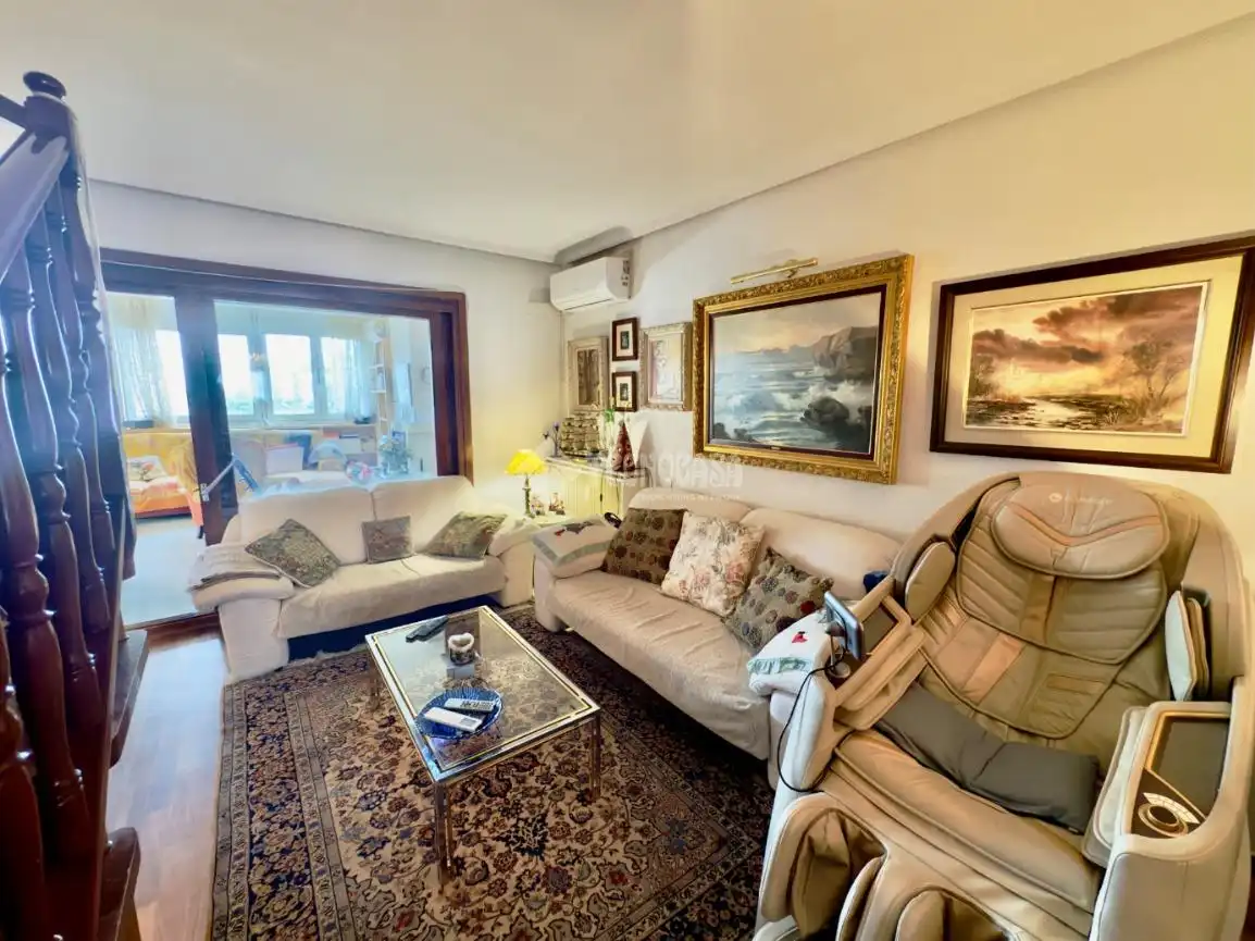 Living room of Flat for sale in Las Rozas de Madrid  with Air Conditioner, Heating and Terrace