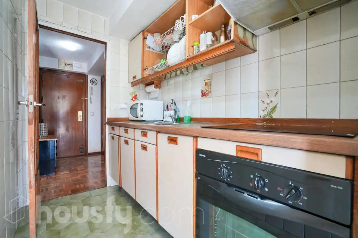 Cuina de Pis en venda en Madrid amb Calefacció, Parquet i Terrassa