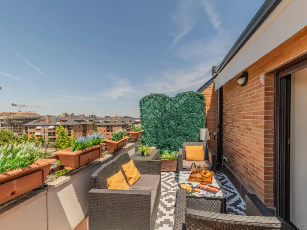 Terrassa de Dúplex de lloguer en Majadahonda amb Jardí privat, Terrassa i Piscina